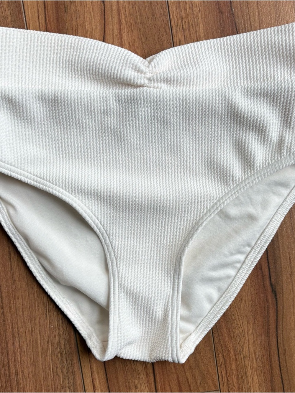 La Vie En Rose White Textured High-Rise Bikini Bottom